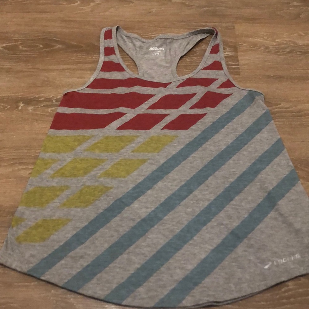 Brooks running tank size M